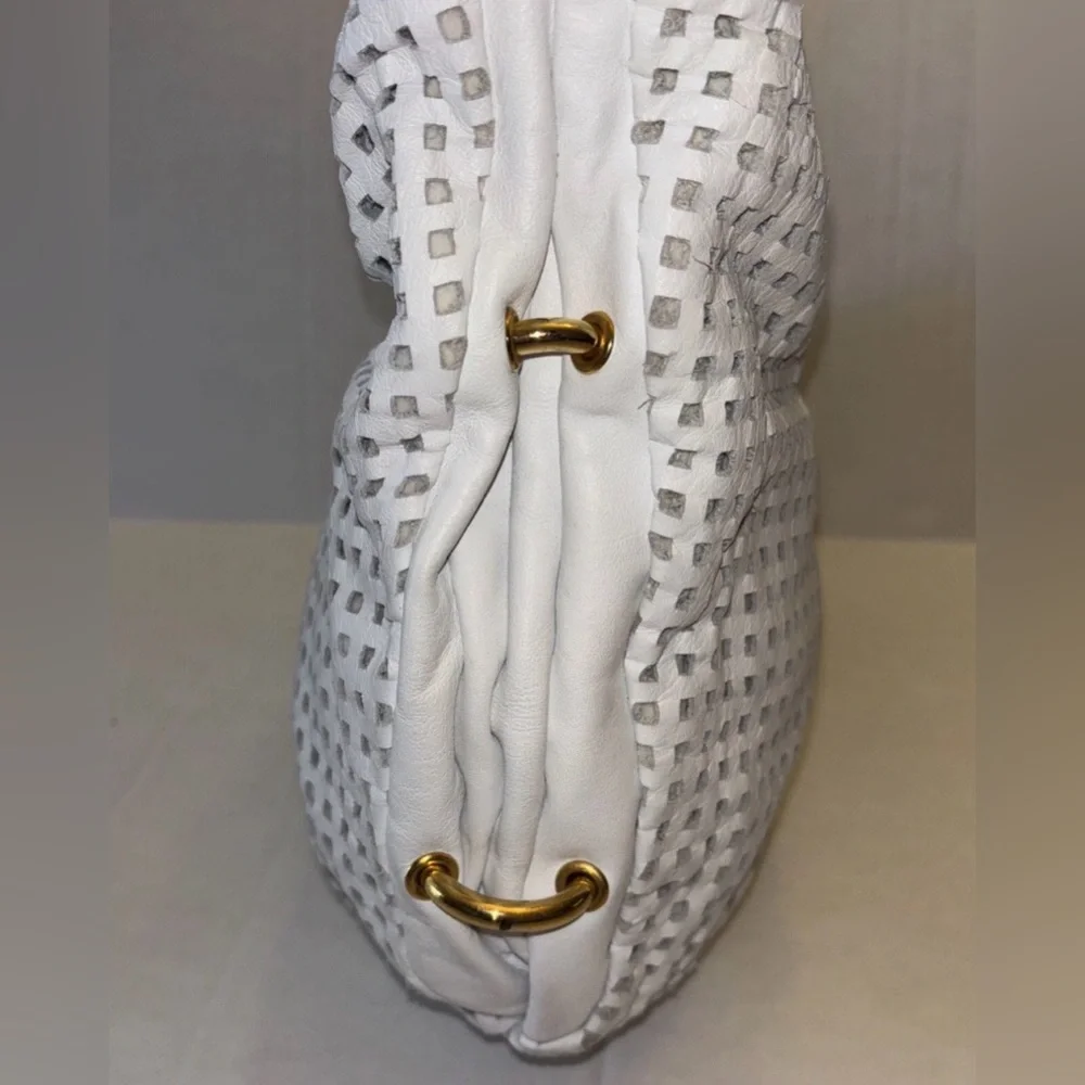 BRIO! Vintage 1980's White Leather Perforated Oversized Slouchy Hobo Purse Bag‎